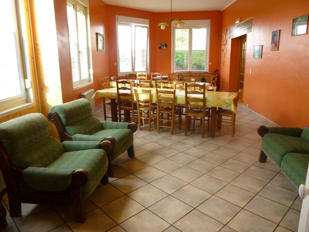 Family Delcour Bed & Breakfast Mailly-Maillet Exterior photo